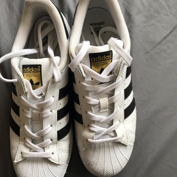 Adidas shoes - Picture 4 of 4